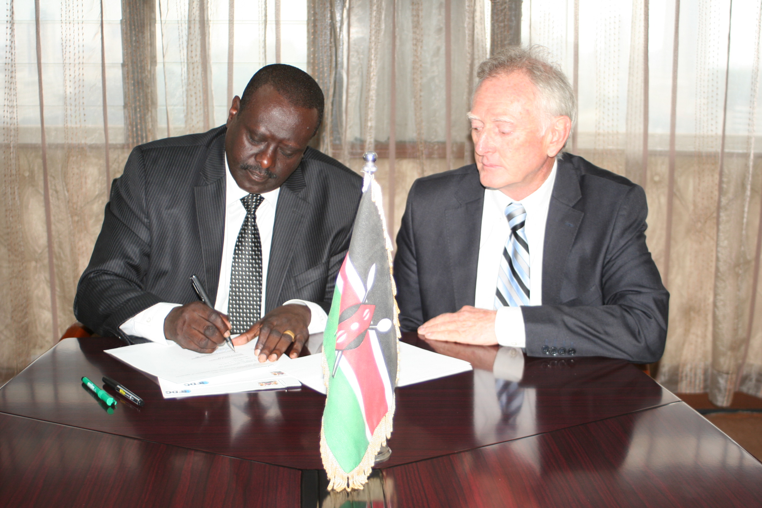 img_1883-mou-with-kenya