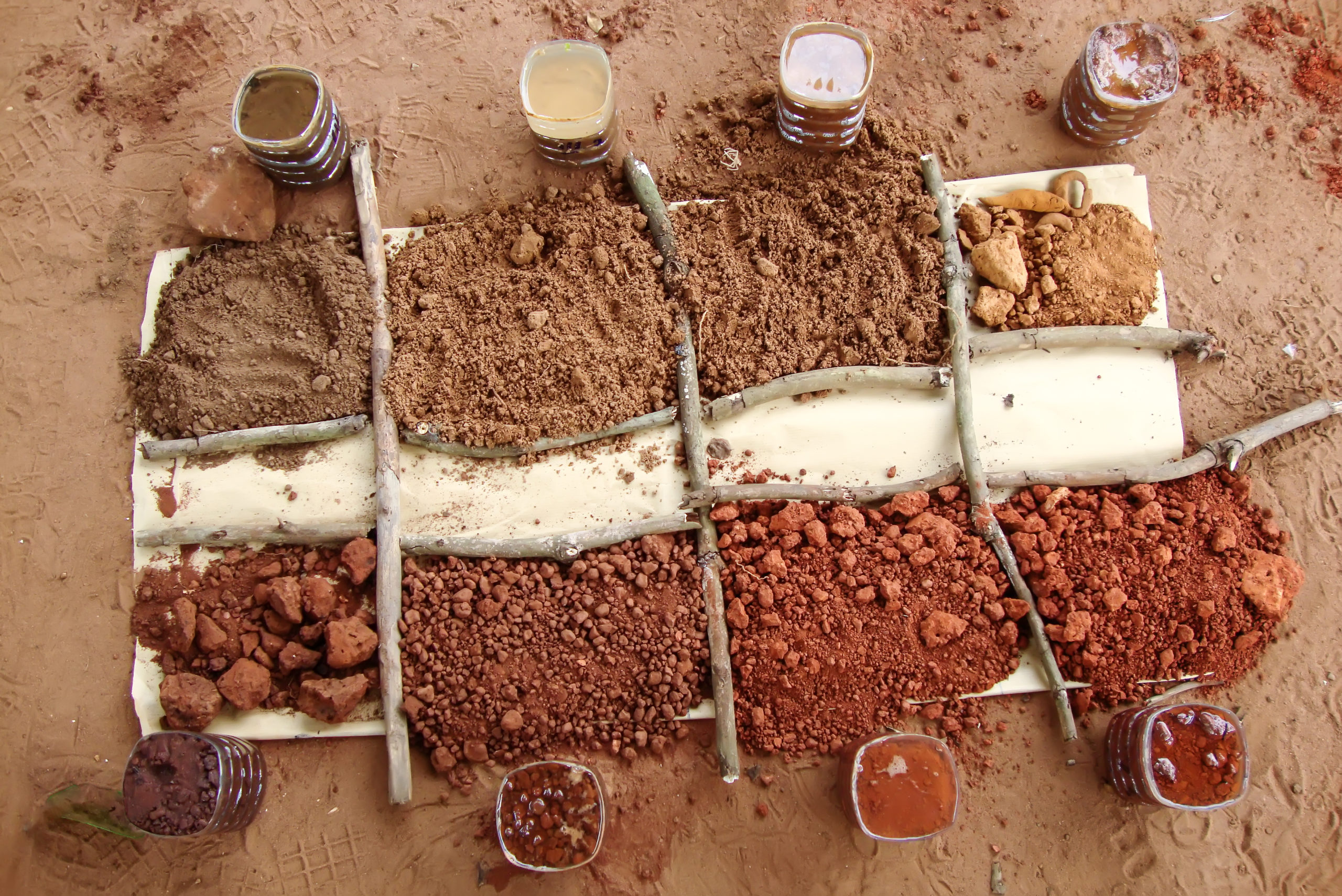 Different types of soil are displayed.