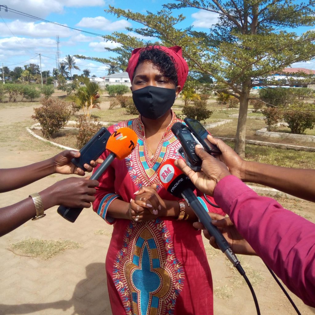Secretary of State of Sofala Province, Ms Stela Zeca, speaking to the media during the visit to Buzi district