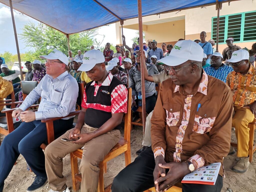 IFDC's President & CEO strengthens collaboration with ACMA beneficiaries at the field visit in Itagui, Dassa, in the Collines Department of Benin.