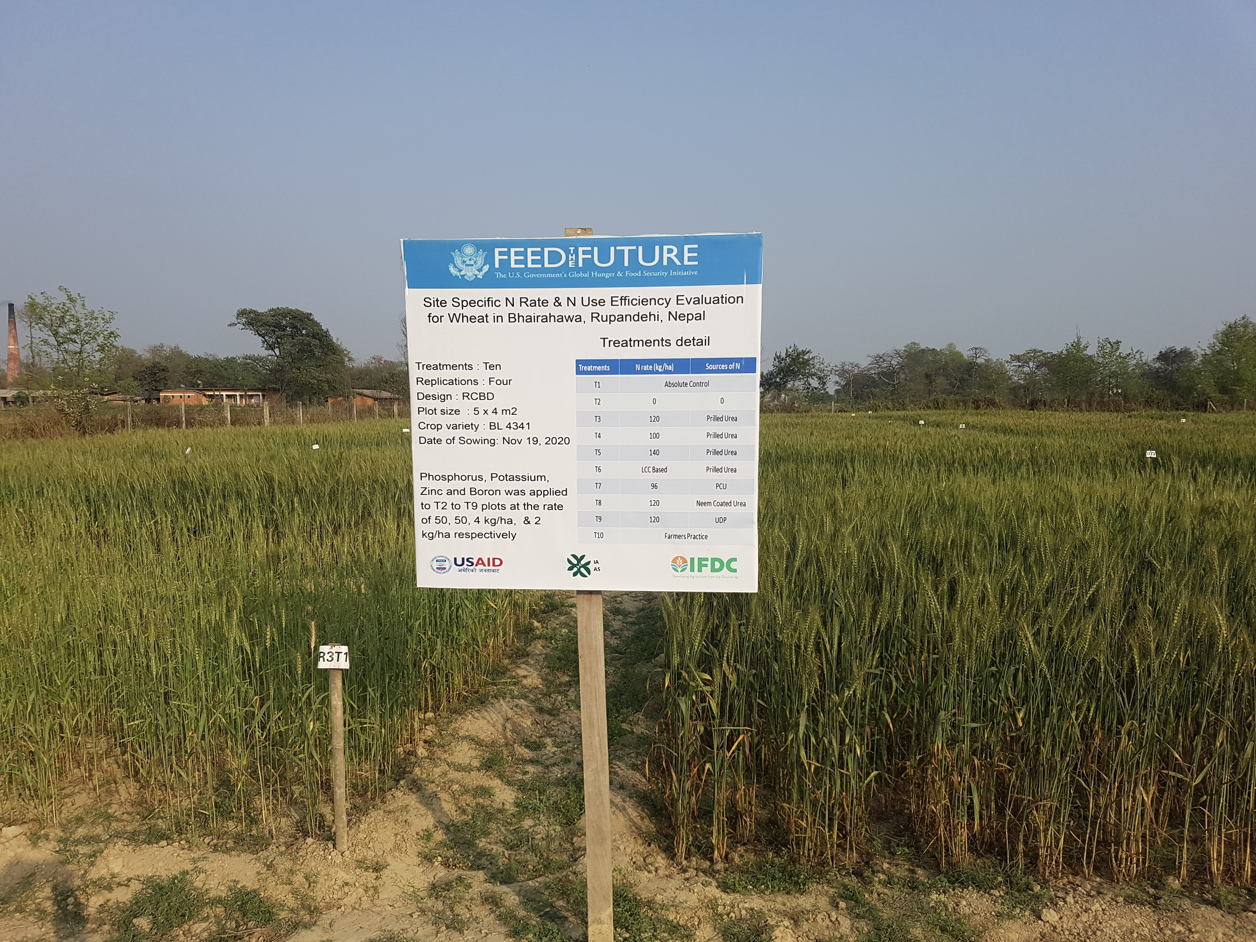The AFI proNSAF is developing site-specific fertilizer recommendations.ject provides training to strengthen the agricultural value chain in India.