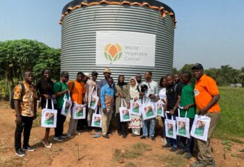 A group consisting of the HortiNigeria team and World Vegetable Center experts posing together for a photo.