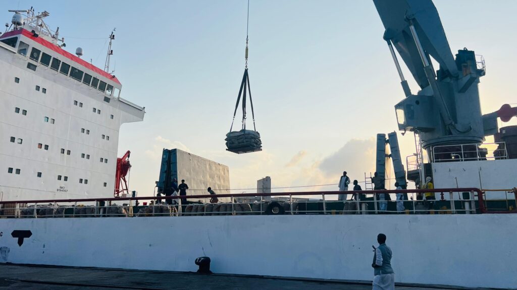 Seed potato offloading from the ship.