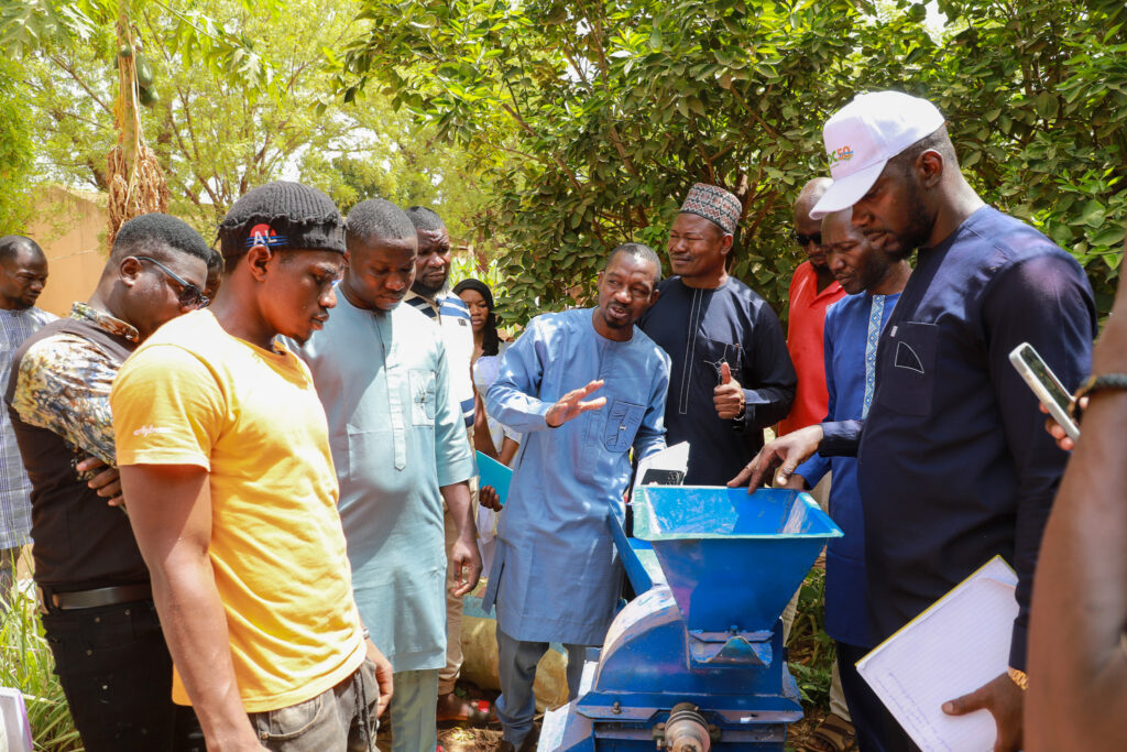 Youth participants from Ségou, San, and Sikasso regions attend a Soil Values training, gaining practical skills in agribusiness and organic fertilizer production.