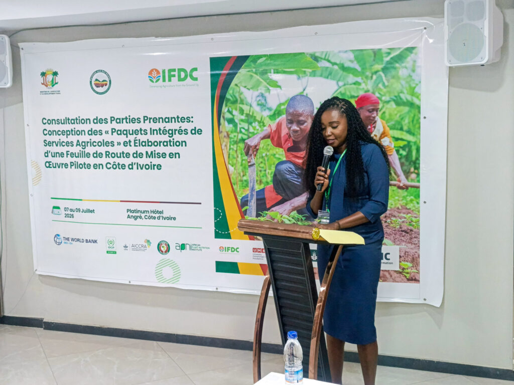 IFDC Country Representative for Côte d’Ivoire, Marina Diboma, highlighted the importance of continued collaboration to advance the Bundle Box initiative.
