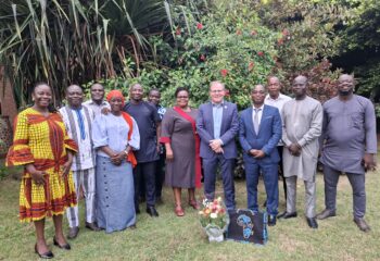 IFDC President and CEO Henk van Duijn met with the IFDC team to discuss opportunities for further collaboration and support.